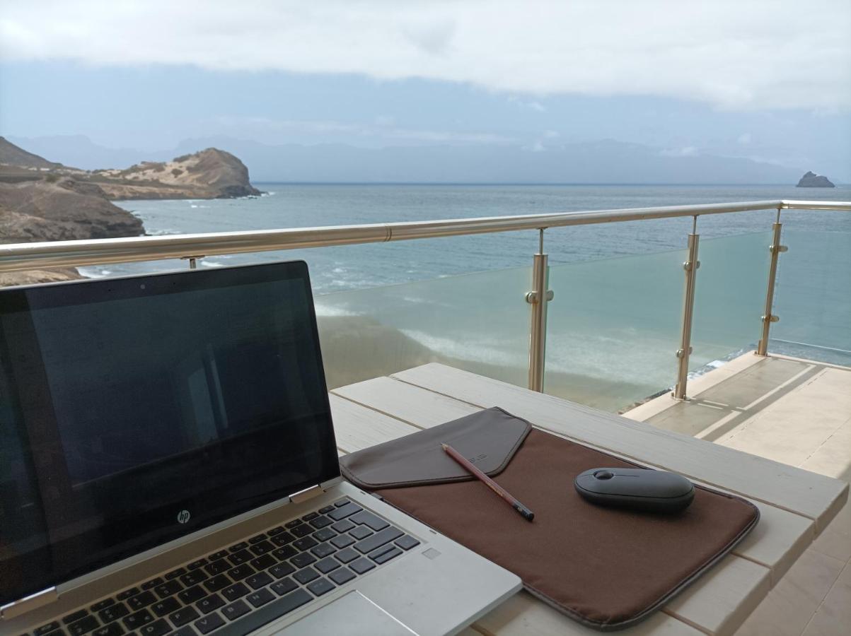 Seafront Holiday House On The Mindelo Bay מראה חיצוני תמונה
